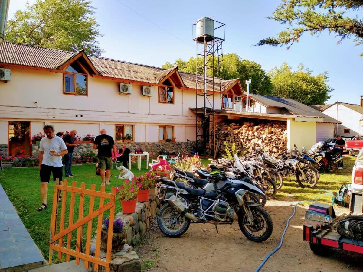 Hotel Y Cabanas Casa De Piedra Trevelín 외부 사진