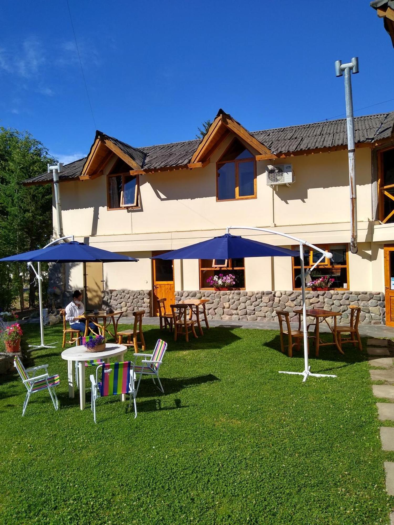 Hotel Y Cabanas Casa De Piedra Trevelín 외부 사진