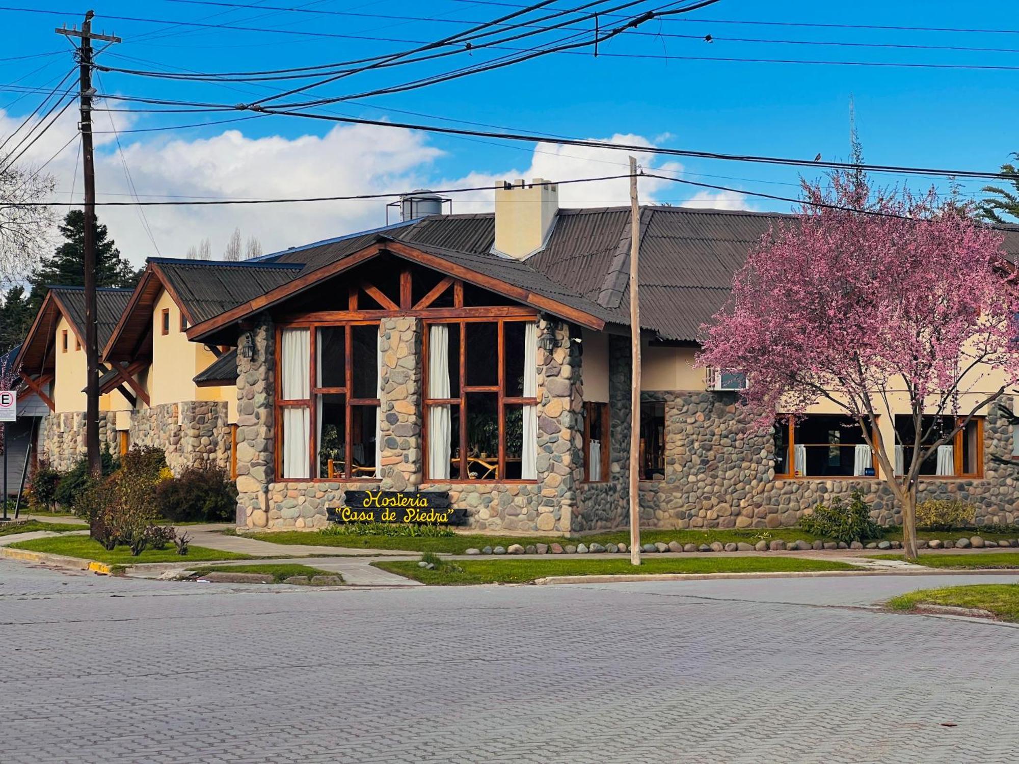Hotel Y Cabanas Casa De Piedra Trevelín 외부 사진