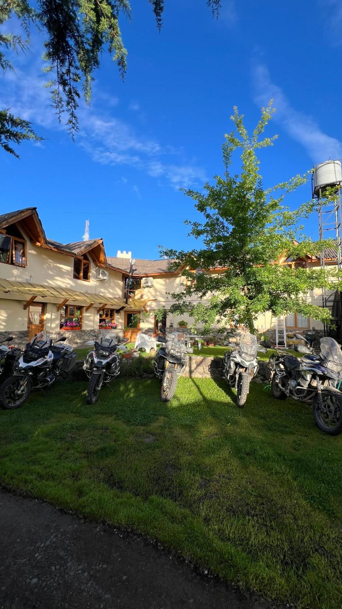 Hotel Y Cabanas Casa De Piedra Trevelín 외부 사진
