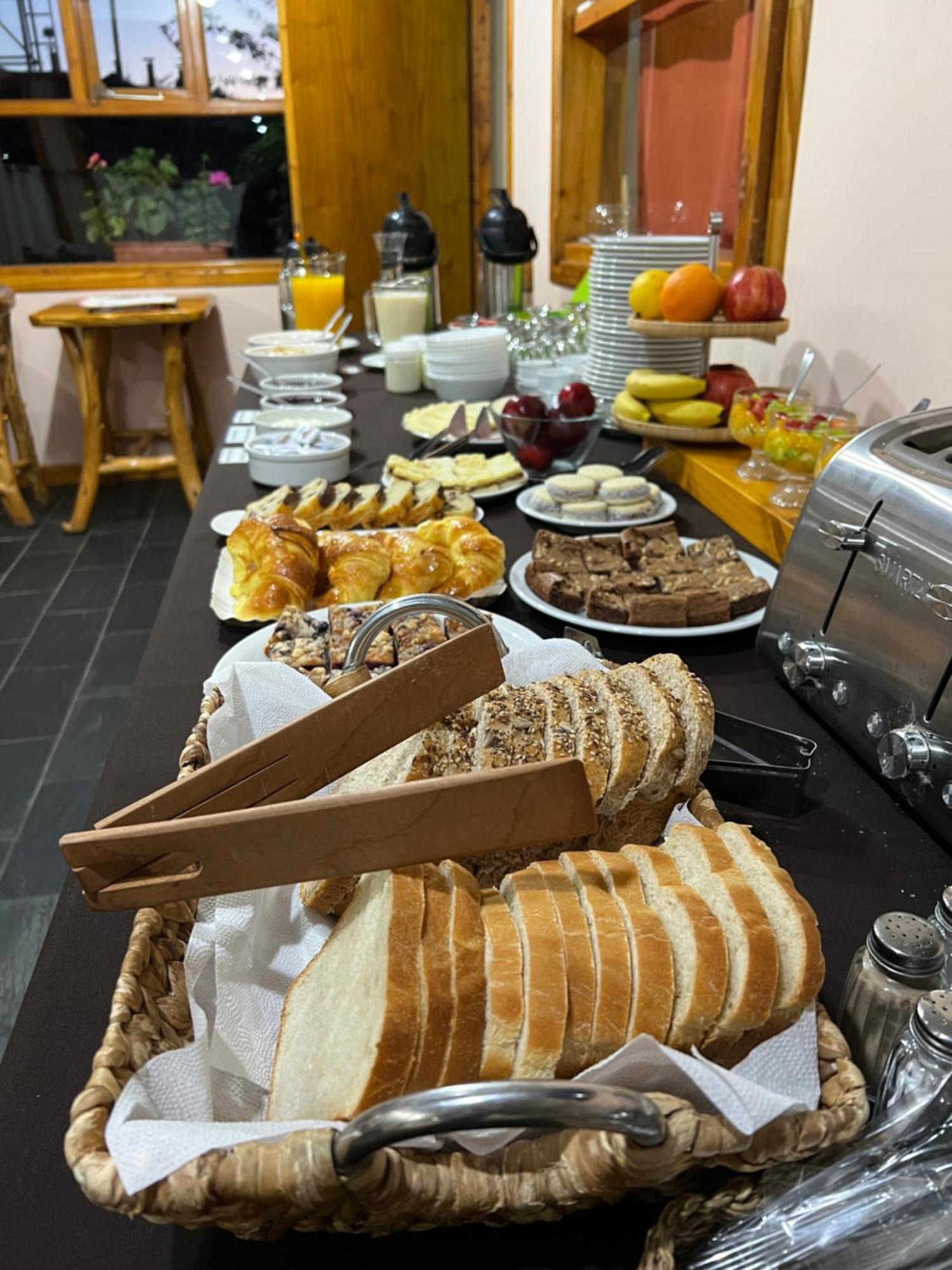 Hotel Y Cabanas Casa De Piedra Trevelín 외부 사진