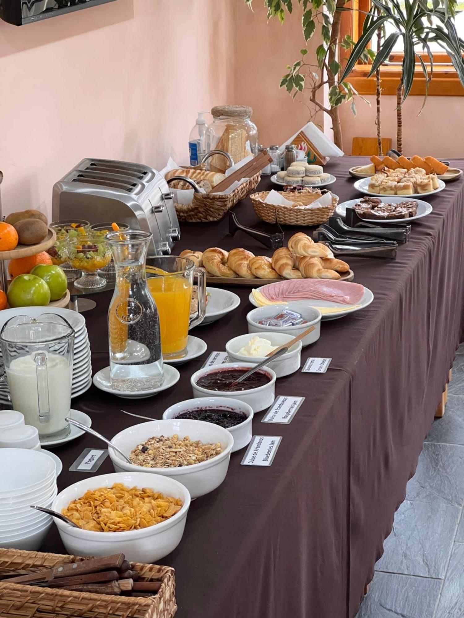 Hotel Y Cabanas Casa De Piedra Trevelín 외부 사진